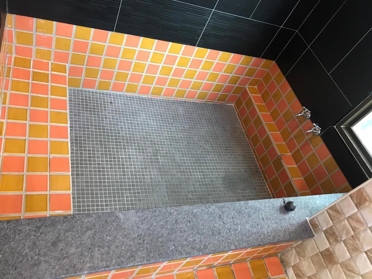 Ruo Shui Hotspring Hotel Jiaoxi Eksteriør bilde