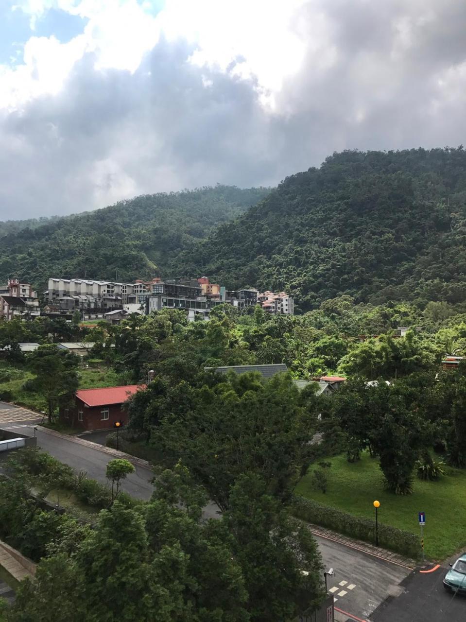Ruo Shui Hotspring Hotel Jiaoxi Eksteriør bilde