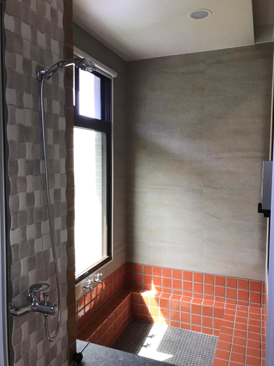 Ruo Shui Hotspring Hotel Jiaoxi Eksteriør bilde