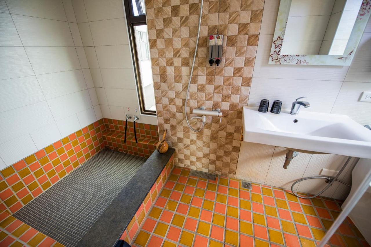 Ruo Shui Hotspring Hotel Jiaoxi Eksteriør bilde